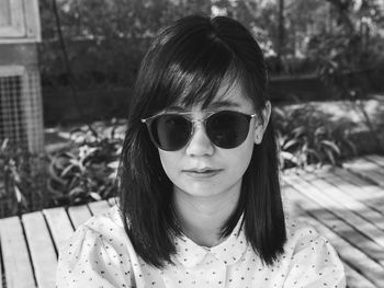 Portrait of teenage girl wearing sunglasses