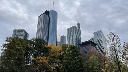 Frankfurt am main business frankfurt skyline germany skyscrapers