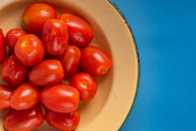 High angle view of tomatoes in bowl