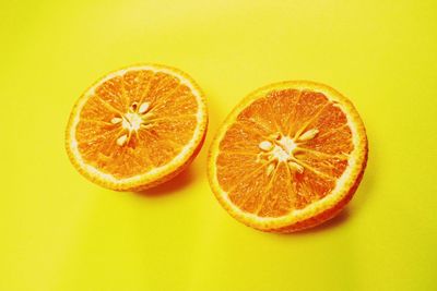 Close-up of lemon slice
