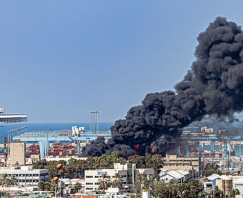 Blaze at haifa oil depot