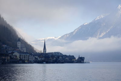 Classic village view point of hallstat. mountain, village and lake view