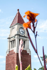 Clock tower 