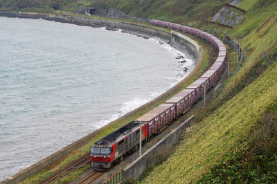 Freight train to run on the shoreline