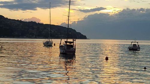 Boats sailing in sea