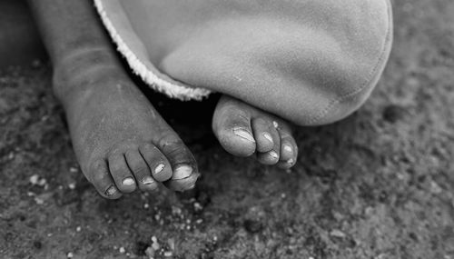 Close-up of woman hand