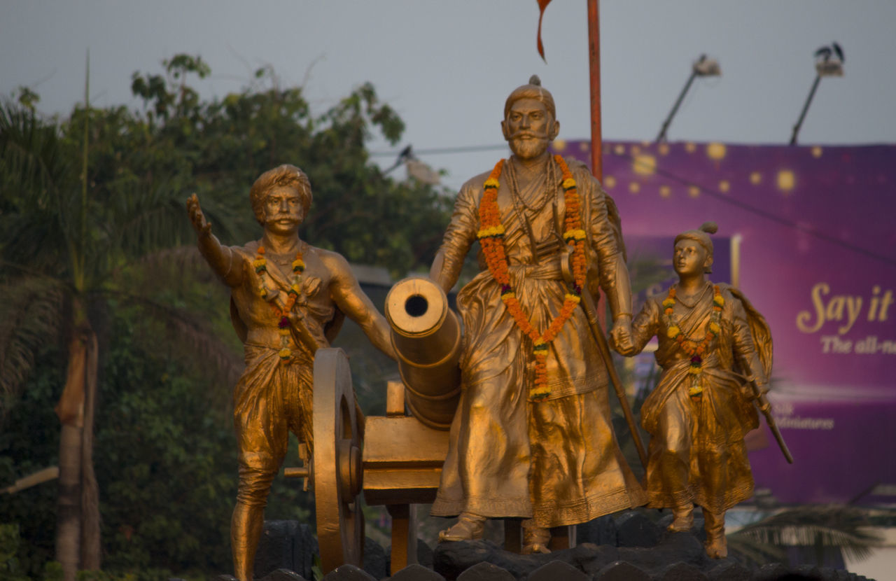 Chhatrapati shivaji statue