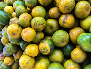 Full frame shot of apples