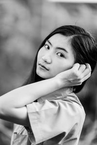 Portrait of a smiling young woman