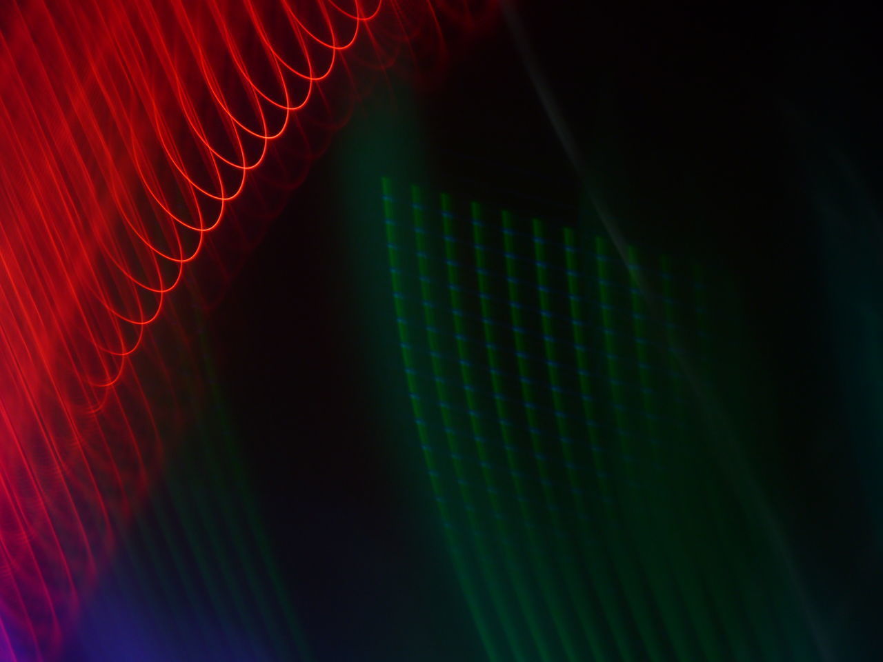 CLOSE-UP OF LIGHT PAINTING