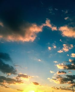 Low angle view of cloudy sky