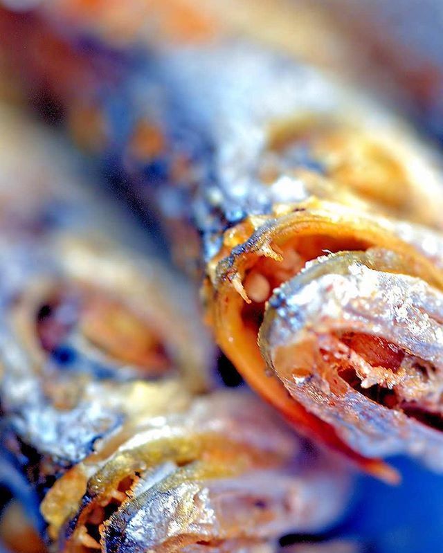 close-up, food and drink, selective focus, food, freshness, focus on foreground, still life, indoors, detail, no people, brown, healthy eating, extreme close up, ready-to-eat, shell, full frame, textured, day, animal shell, mushroom