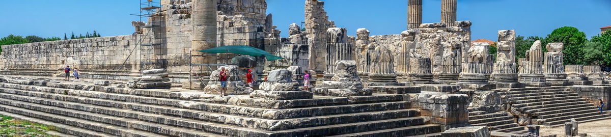 Panoramic view of temple against sky