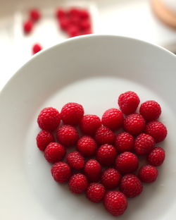 Close-up of strawberries in bowl