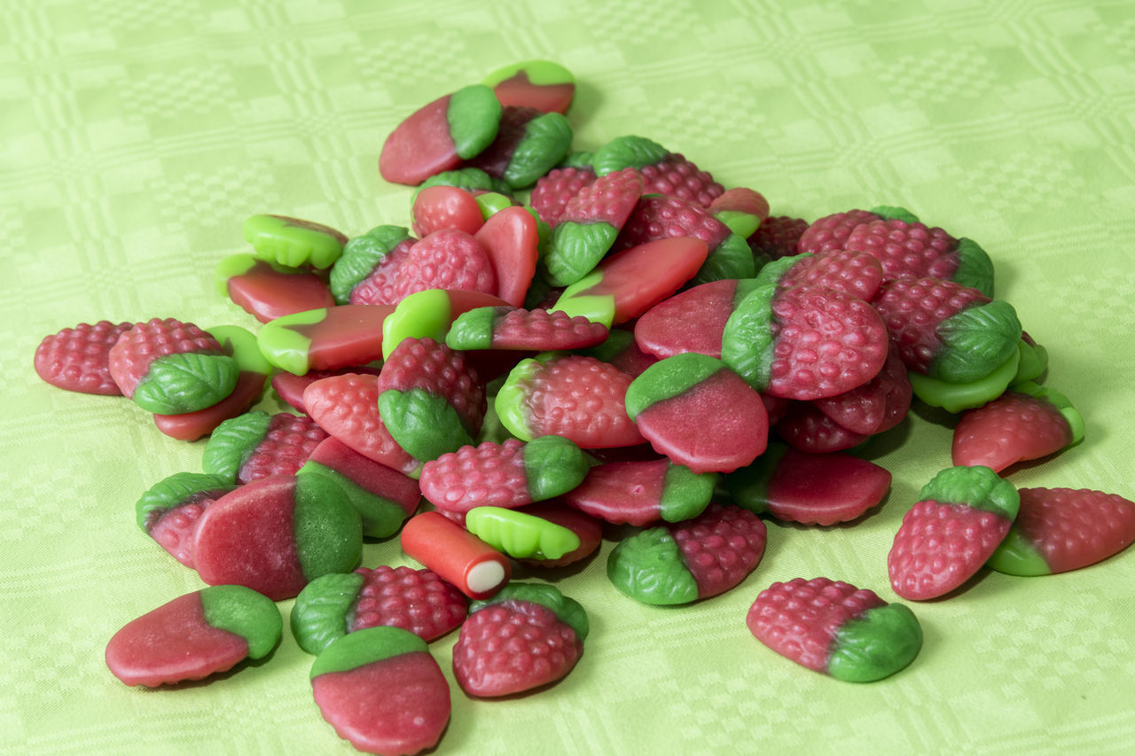 HIGH ANGLE VIEW OF CHOPPED STRAWBERRIES