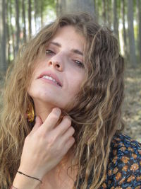 Close-up portrait of a smiling young woman