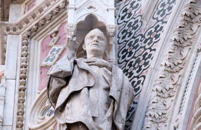 Saint, cattedrale di santa maria del fiore, florence, italy