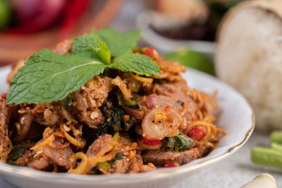 Close-up of noodles in bowl on table