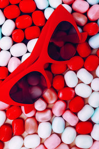 Sweet red sunglasses. be glamorous lady