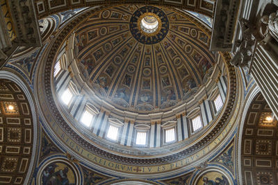  michelangelo's dome seen from inside the basilica 