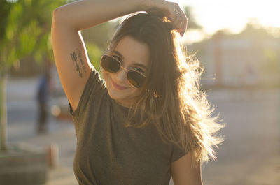 Portrait of woman wearing sunglasses