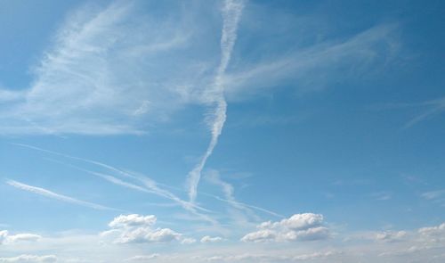 Low angle view of vapor trail in sky