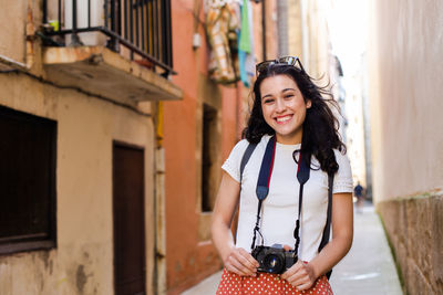 Portrait of smiling young woman