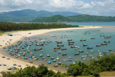 Scenic view of sea against cloudy sky