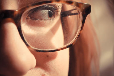 Close-up portrait of young woman