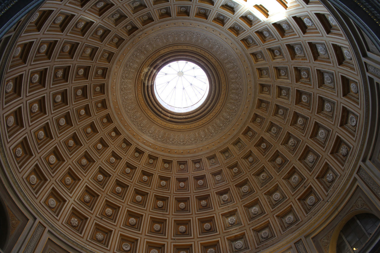 LOW ANGLE VIEW OF DOME OF BUILDING
