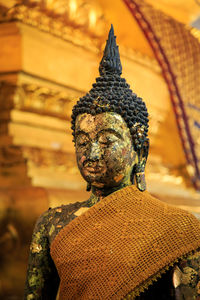 Buddha statue