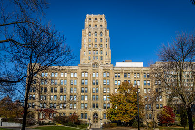 Buildings in city