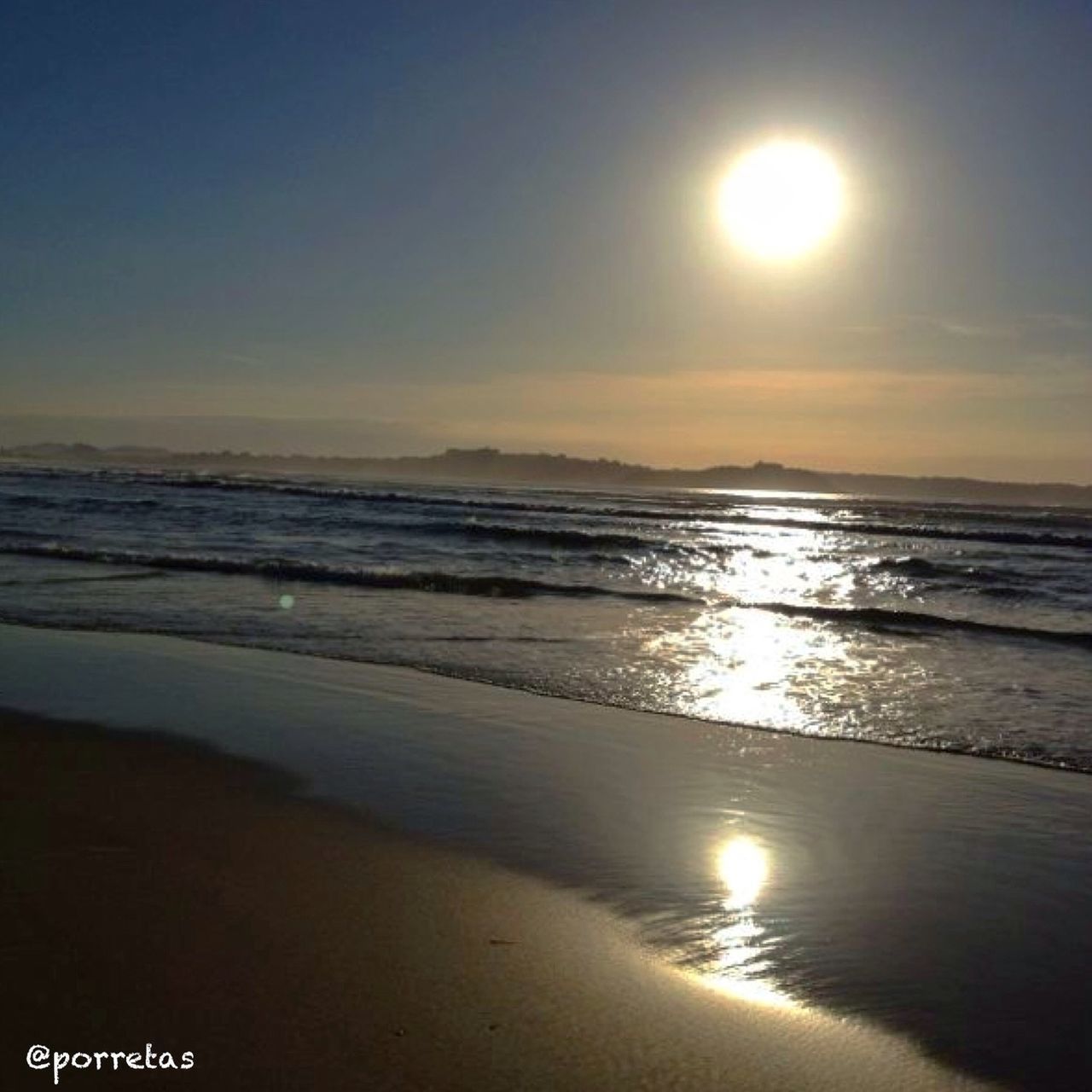 sea, sunset, beach, water, sun, horizon over water, scenics, tranquil scene, shore, beauty in nature, tranquility, reflection, sky, idyllic, wave, nature, sand, orange color, sunlight, coastline