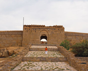 View of fort against cloudy sky
