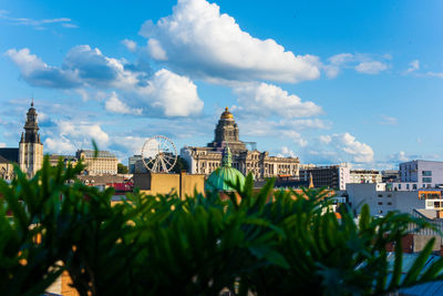 Buildings in city