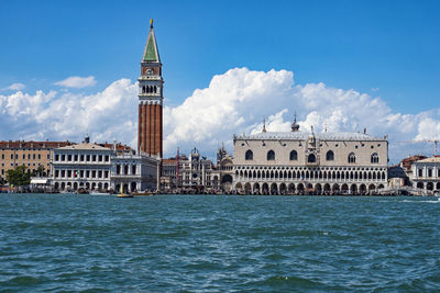 Front view of venice st. mark square