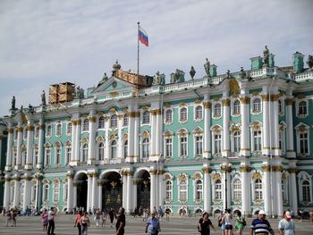 Tourists in front of state hermitage museum