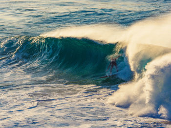 Waves splashing on rocks