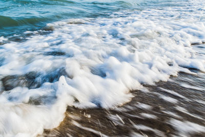 Close-up of wave in sea