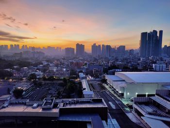 Waking up with this awesome urban sunrise.