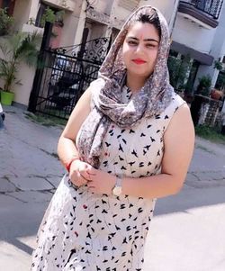 Portrait of a beautiful young woman