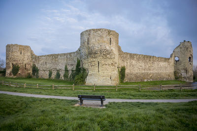 Pevensey castle, a medieval castle and former roman saxon shore fort at pevensey, east sussex, uk