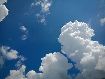 Low angle view of white clouds in sky