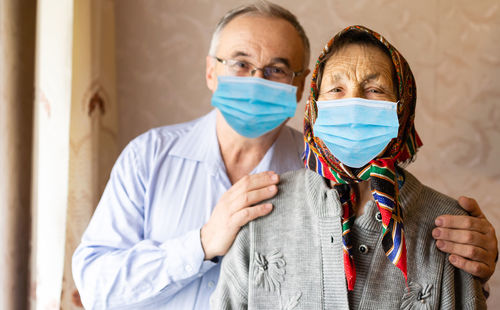 Portrait of senior couple wearing face mask