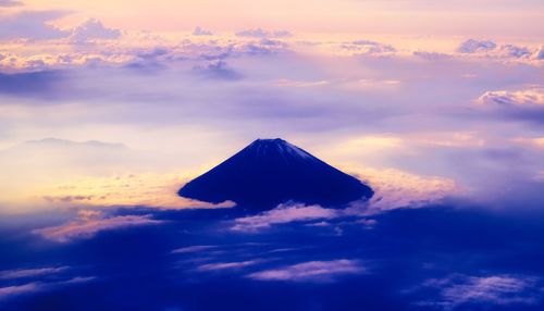 Low angle view of clouds in sky