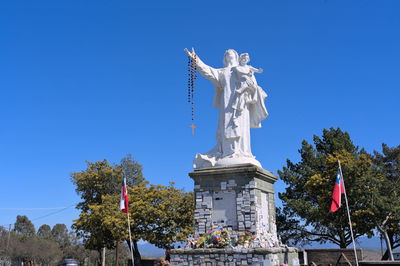 sculpture