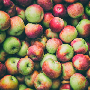 Full frame shot of fresh apples