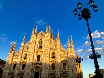 Milano duomo at the sunset