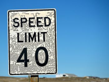 Speed limit on a county road in wyoming
