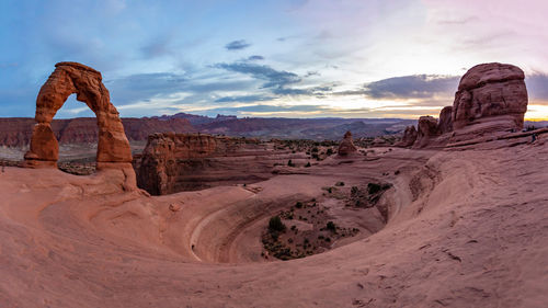 Sunset at delicate arch, utah